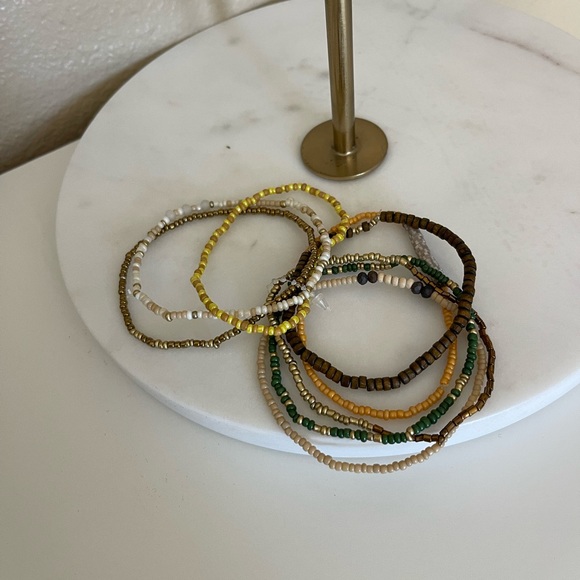 NEW beaded bracelets stretchy - Picture 2 of 3